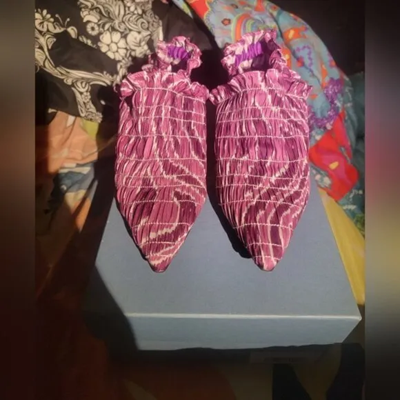 Amy Crookes Sling Back Shoes Lavender Pink