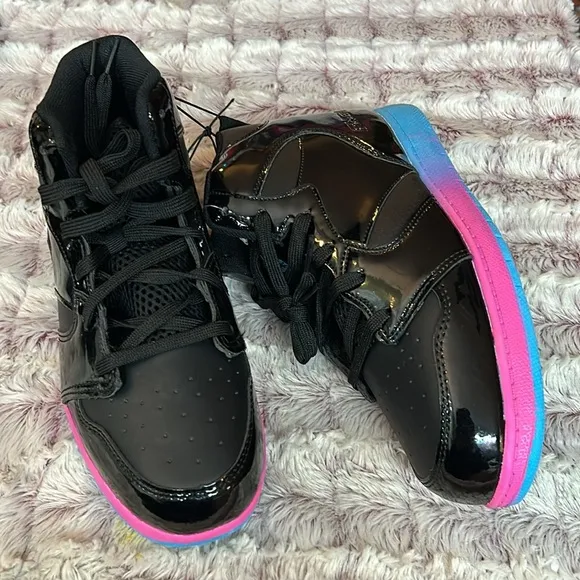 And1 girl high top memory foam sneakers size 6