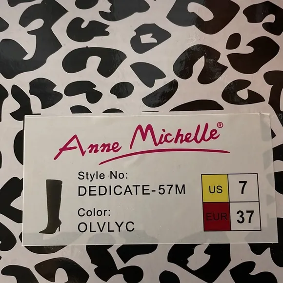 Anne Michelle over the knee stretch boots Olive green 7 NWT