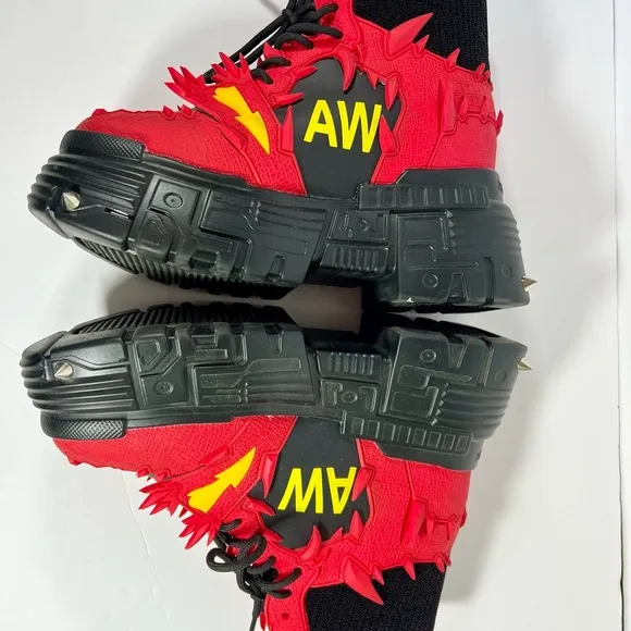 ANTHONY WANG Red Apple Women’s Dragon Platform Wedge Size 10