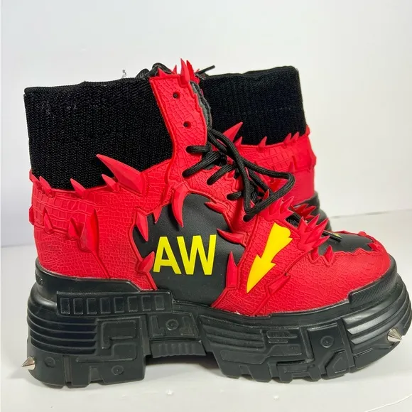 ANTHONY WANG Red Apple Women’s Dragon Platform Wedge Size 10