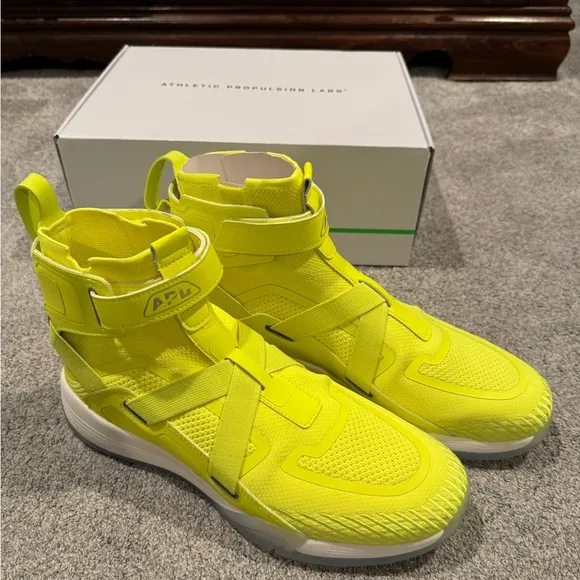 APL Men's Sneakers in Neon Yellow