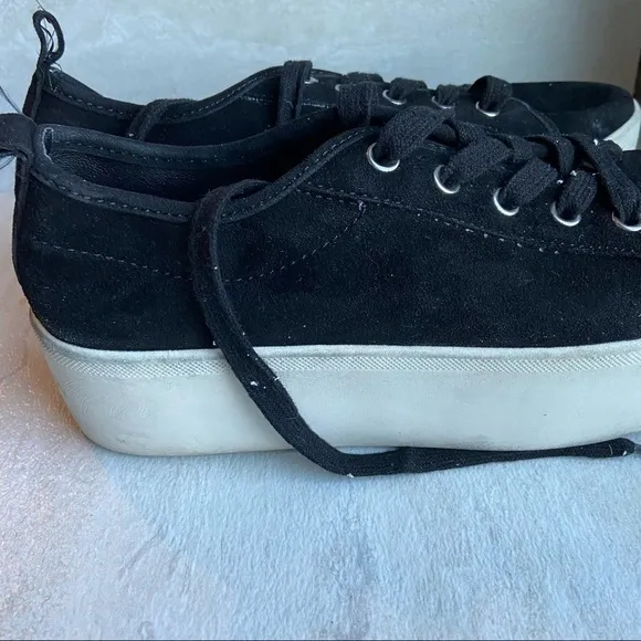 Aqua black white piper suede platform sneakers size 9