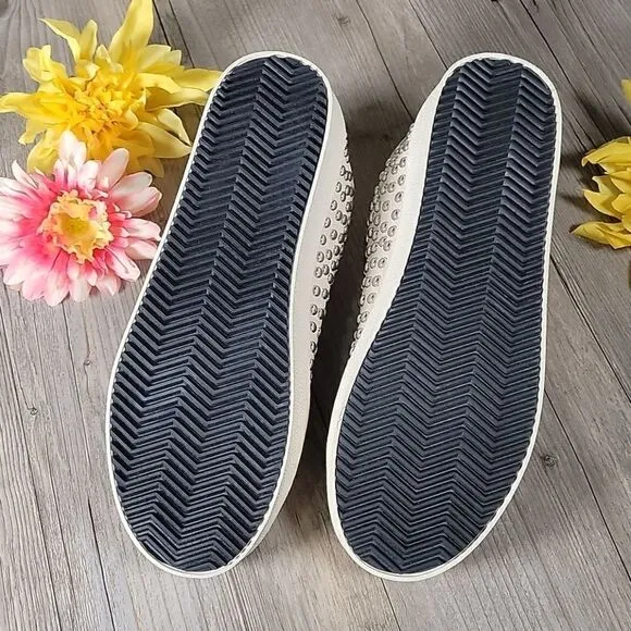 Aqua Tess Lace up Embellished Sneakers Sz 8.5