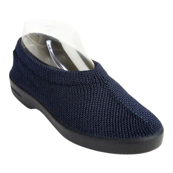 ARCOPEDICO Women’s Softs 09/1061 Navy Knit Slip-Ons in the Size 41 EU/9.5-10 US