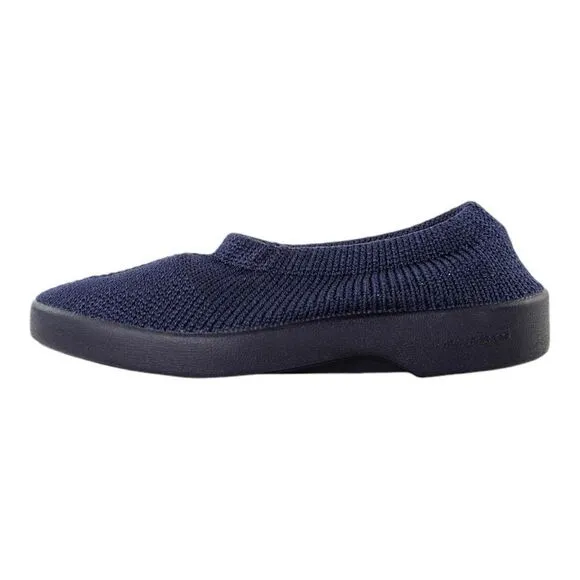 ARCOPEDICO Women’s Softs 09/1061 Navy Knit Slip-Ons in the Size 41 EU/9.5-10 US
