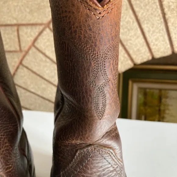 Ariat Brown Leather Roper Boots Men’s 9