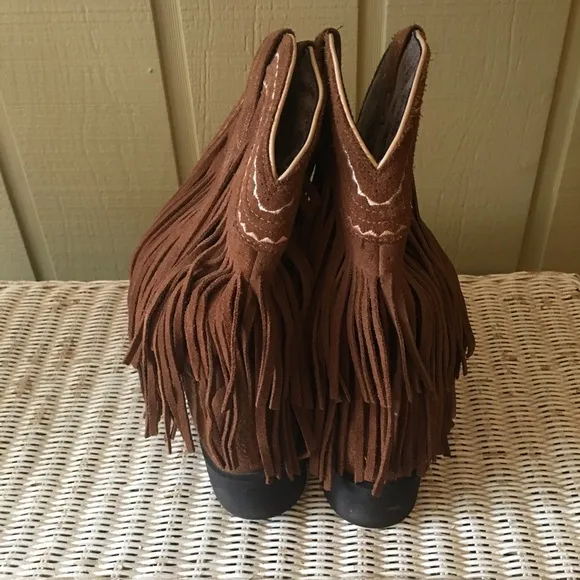 Ariat Brown Suede Fringe Square Toe Cowgirl Boots Size  9 1/2 B