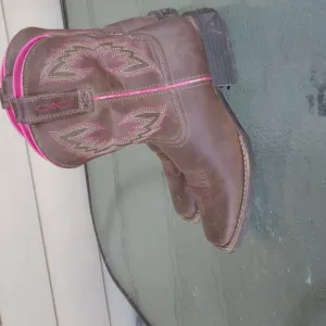 Ariat Cowgirl boots