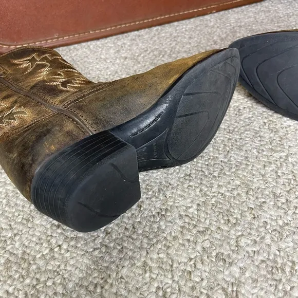 Ariat Heritage Western leather boots
