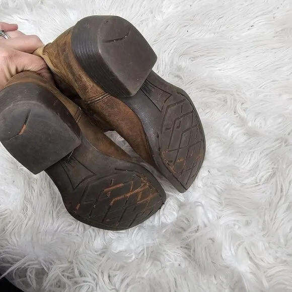 Ariat Kids Brown Square Toe Leather Boots! Size 2.5