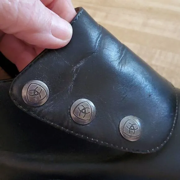 ARIAT leather ankle boots size 5.5