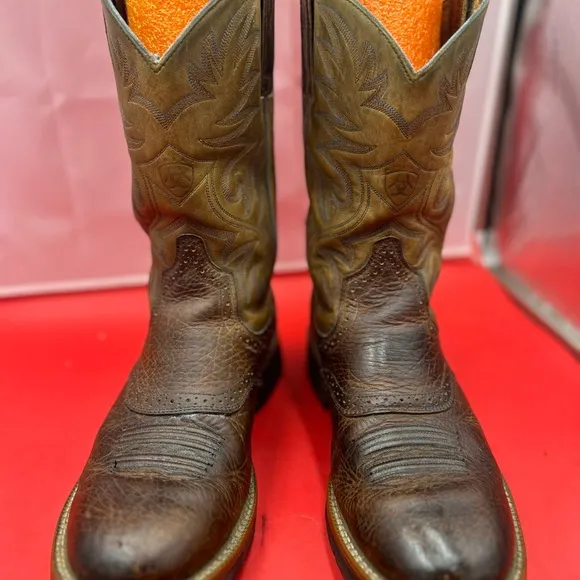 Ariat Men 10 heritage, crêpe, cowboy boots