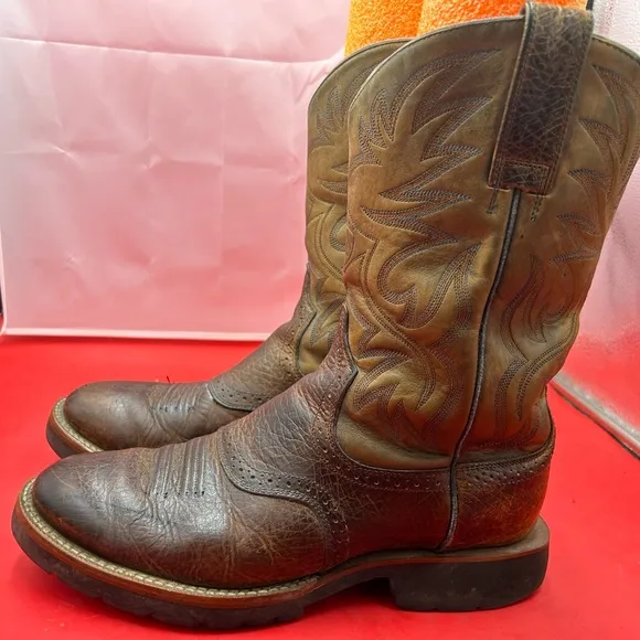 Ariat Men 10 heritage, crêpe, cowboy boots