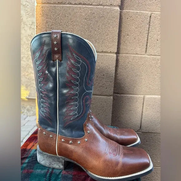 Ariat  Men's Cowboy Boots leather 11 b shoes
