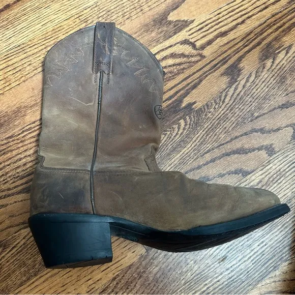 Ariat Sedona Style 34625 Men's Leather Cowboy‎ Western Boots Size 8EE wide