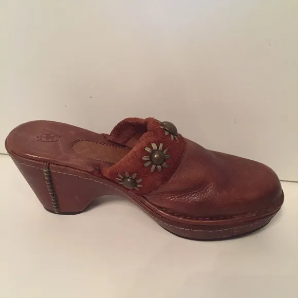 ARIAT SHOES CLOGS NEW MULES BROWN LEATHER WESTERN EMBELLISHED Size 10 UNWORN