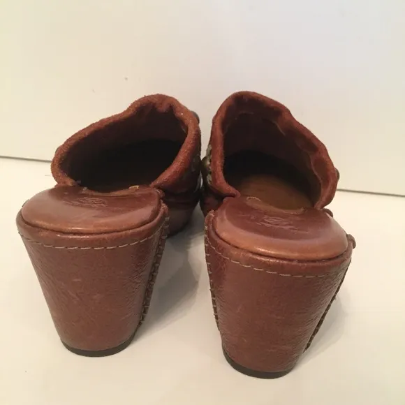 ARIAT SHOES CLOGS NEW MULES BROWN LEATHER WESTERN EMBELLISHED Size 10 UNWORN