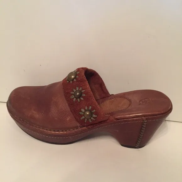 ARIAT SHOES CLOGS NEW MULES BROWN LEATHER WESTERN EMBELLISHED Size 10 UNWORN