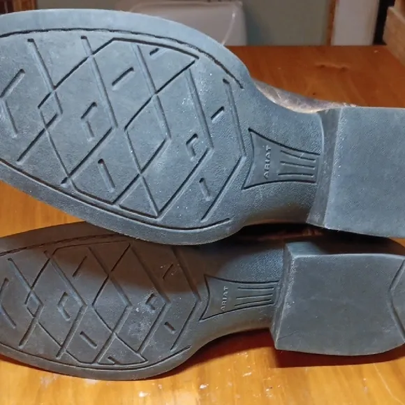 Ariat Two-Tone Western Boots