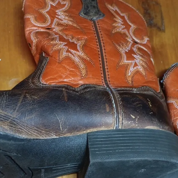 Ariat Two-Tone Western Boots