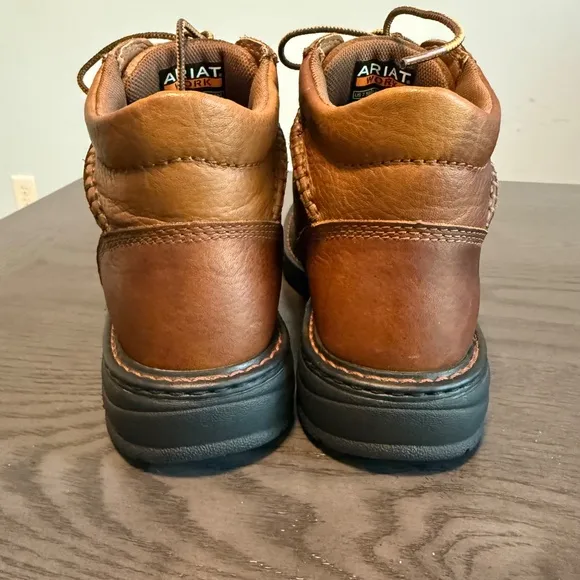 Ariat  Women's Composite Work Boots Size 7,5 B