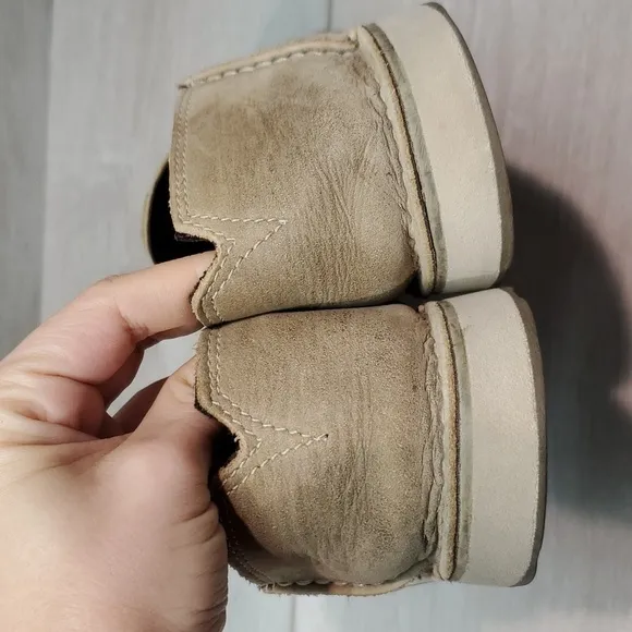 Ariat Womens Leather Bomber Cruiser Loafer Slip on shoes sz 8.5B