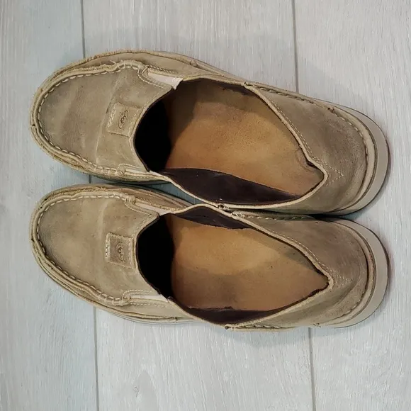 Ariat Womens Leather Bomber Cruiser Loafer Slip on shoes sz 8.5B