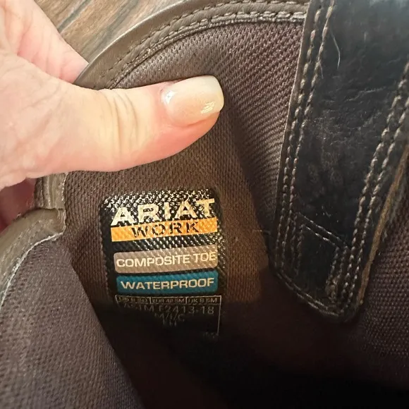 Ariat Work Composite toe waterproof boots. Brown leather Ariat boots size 9.5