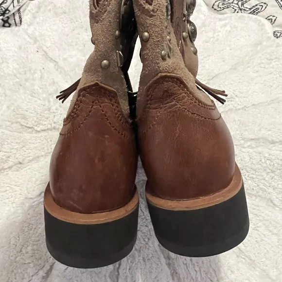 Ariat Youth Round toe boots