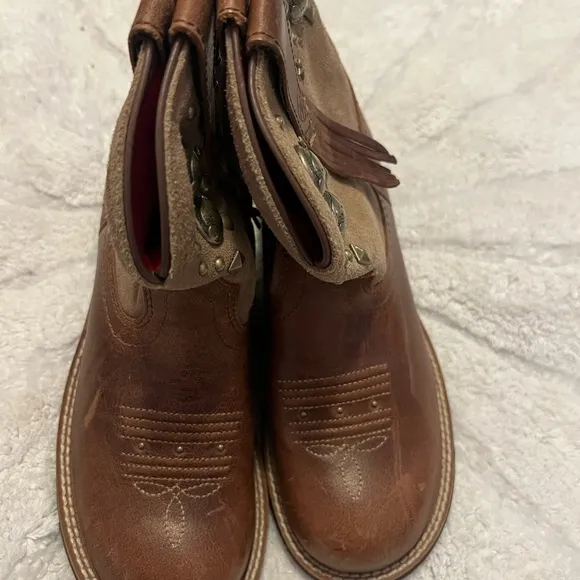Ariat Youth Round toe boots