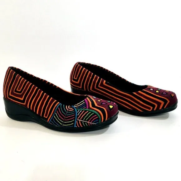 Arte Kuna Colombia Women's EU 38 (US 7.5) Hand Made Slip On Shoes Kuna Print