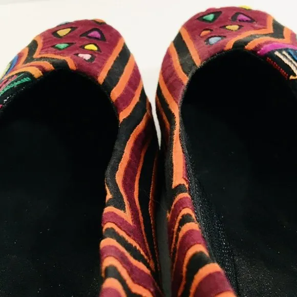 Arte Kuna Colombia Women's EU 38 (US 7.5) Hand Made Slip On Shoes Kuna Print