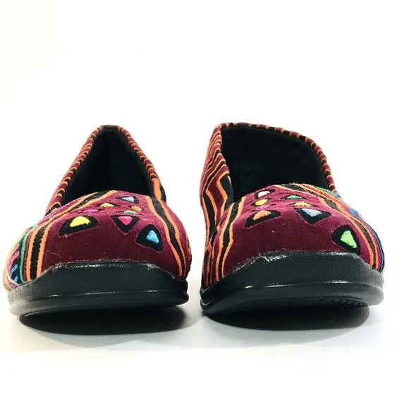 Arte Kuna Colombia Women's EU 38 (US 7.5) Hand Made Slip On Shoes Kuna Print