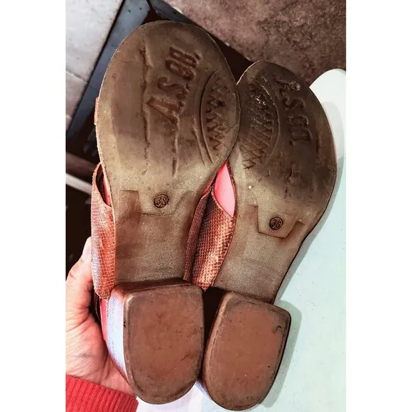 A.S.98 7.5/8 Well Loved Ankle Buckle Distressed Cognac Brn Leather Heel Sandals