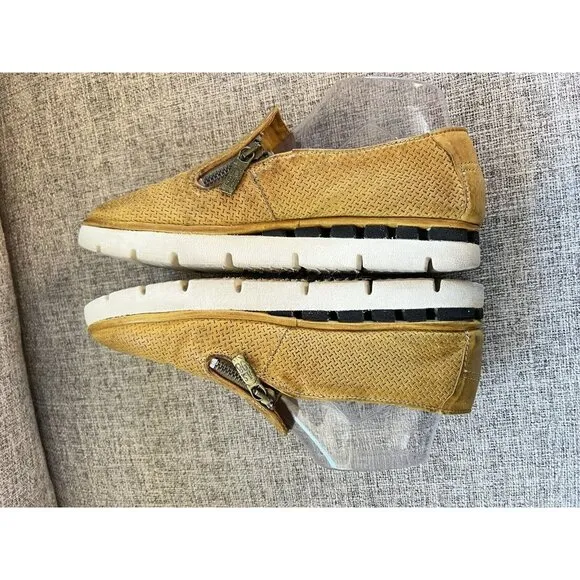 A.S.98 Sneakers Women’s US 8.5 Mustard Leather Distressed Casual Boho City