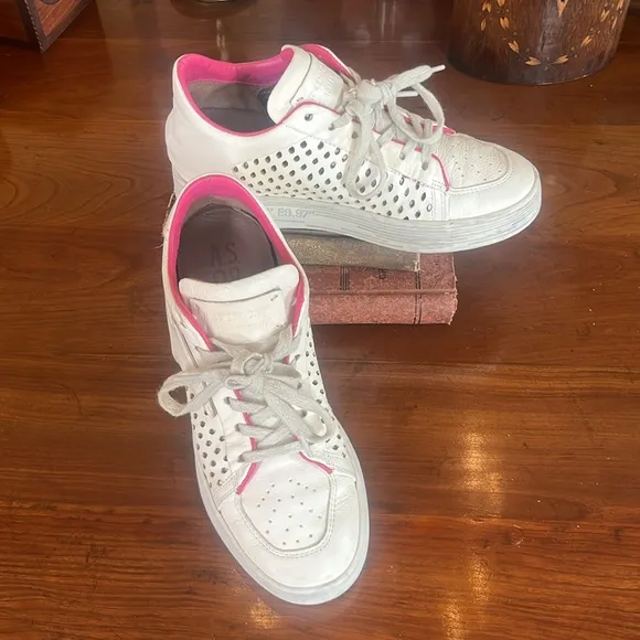 A.S.98 womens adrian sneakers White Leather Perforated Platform Insole