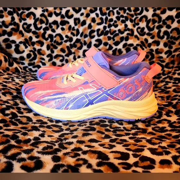 ASICS Pre Noosa Tri 13 Kids' Running Shoes in Blazing Coral - New