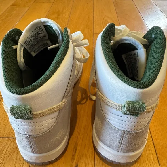 💞Authentic💞Nike Dunk High-Top Premium San Francisco. Gold Mountain. Size 5Y
