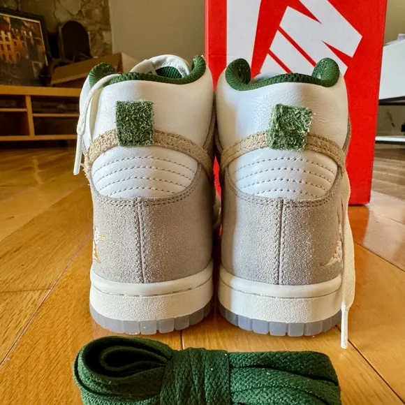 💞Authentic💞Nike Dunk High-Top Premium San Francisco. Gold Mountain. Size 5Y