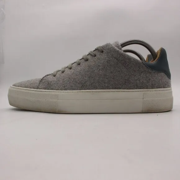 Axel Arigato Gray Fuzzy Low Top Platform Men's Size 9 Sneakers