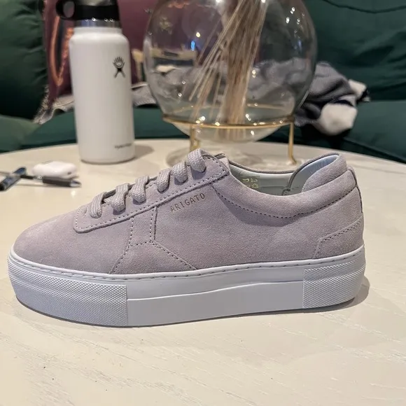 Axel Arigato platform low-top suede sneakers