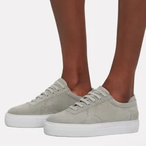 Axel Arigato platform low-top suede sneakers