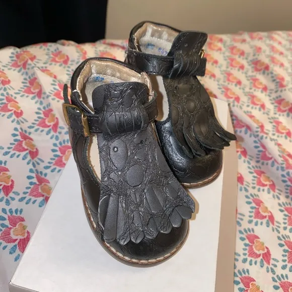 Baby girl hard bottom walking shoes