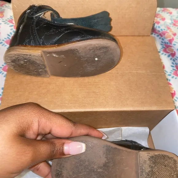Baby girl hard bottom walking shoes