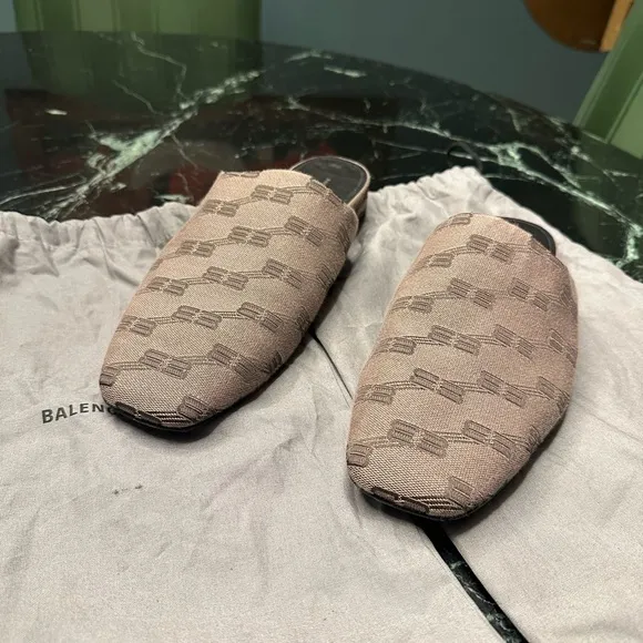 Balenciaga Brown Loafers Slip-On Shoes