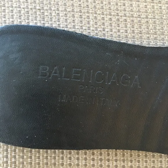 BALENCIAGA RACE RUNNER SNEAKERS
