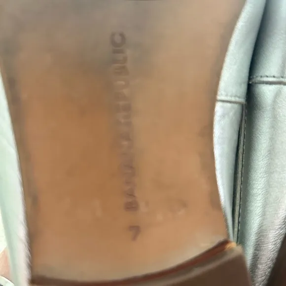Banana Republic Slip On Women's Mules/Shoes Size 7