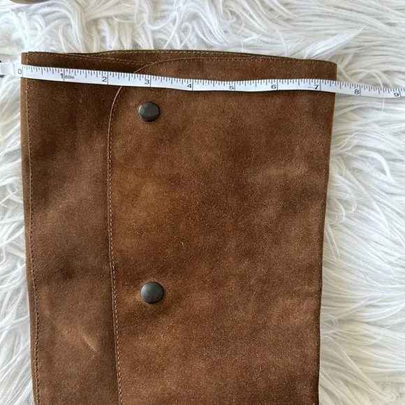 Barney’s New York CO-OP Brown Suede Round Toe Boots with Buttons Size 37 1/2