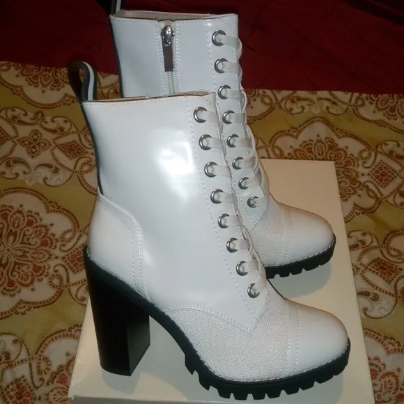 BCBG Generation Paulina Boots
